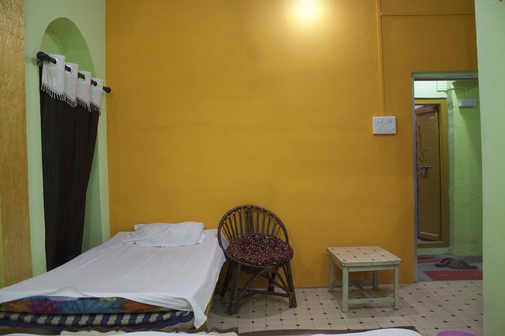 Yogi Lodge Varanasi Eksteriør bilde